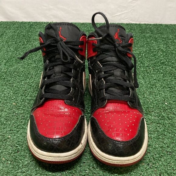 Nike Air Jordan 1 Mid Bred boys size 6.5Y (OKPM-06-005) - Picture 2 of 12
